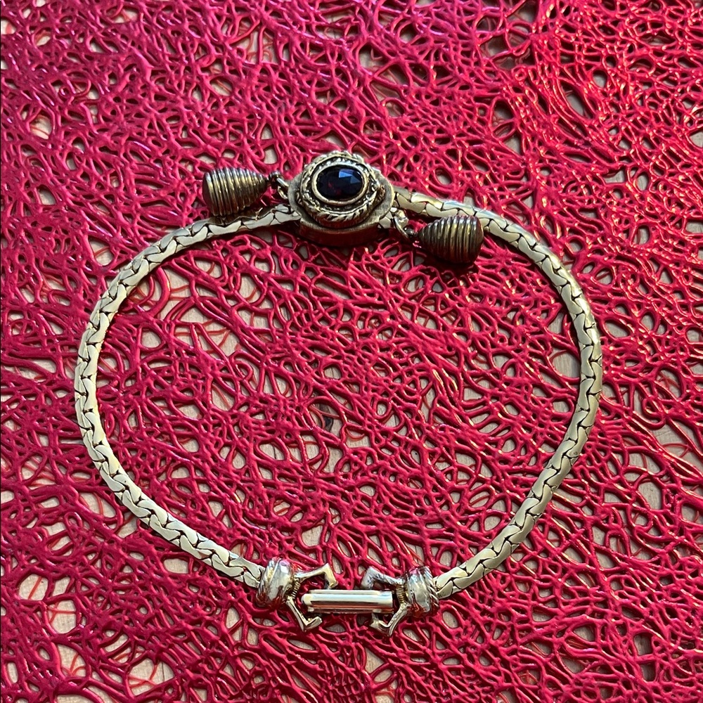 Vintage Adjustable Goldtone Bracelet with Stone